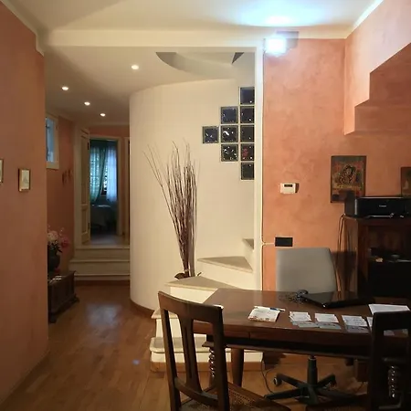 فندق مبيت وإفطار La Biccherna سيينا